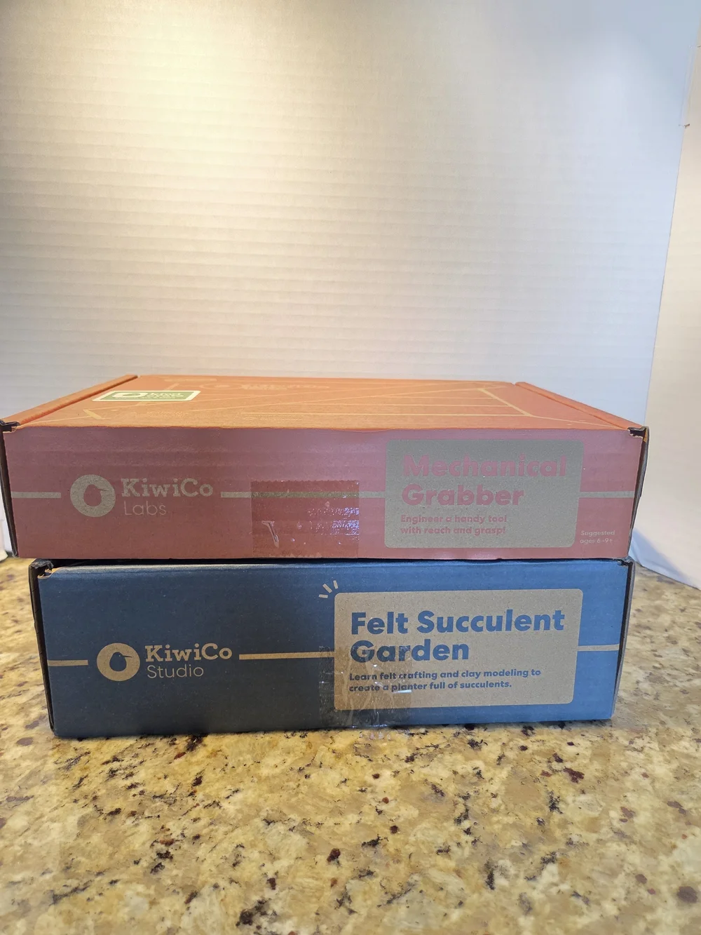 KiwiCo Kiwi Crate Labs Studio Mechincal Grabber Felt Succulent Garden Stem Lot